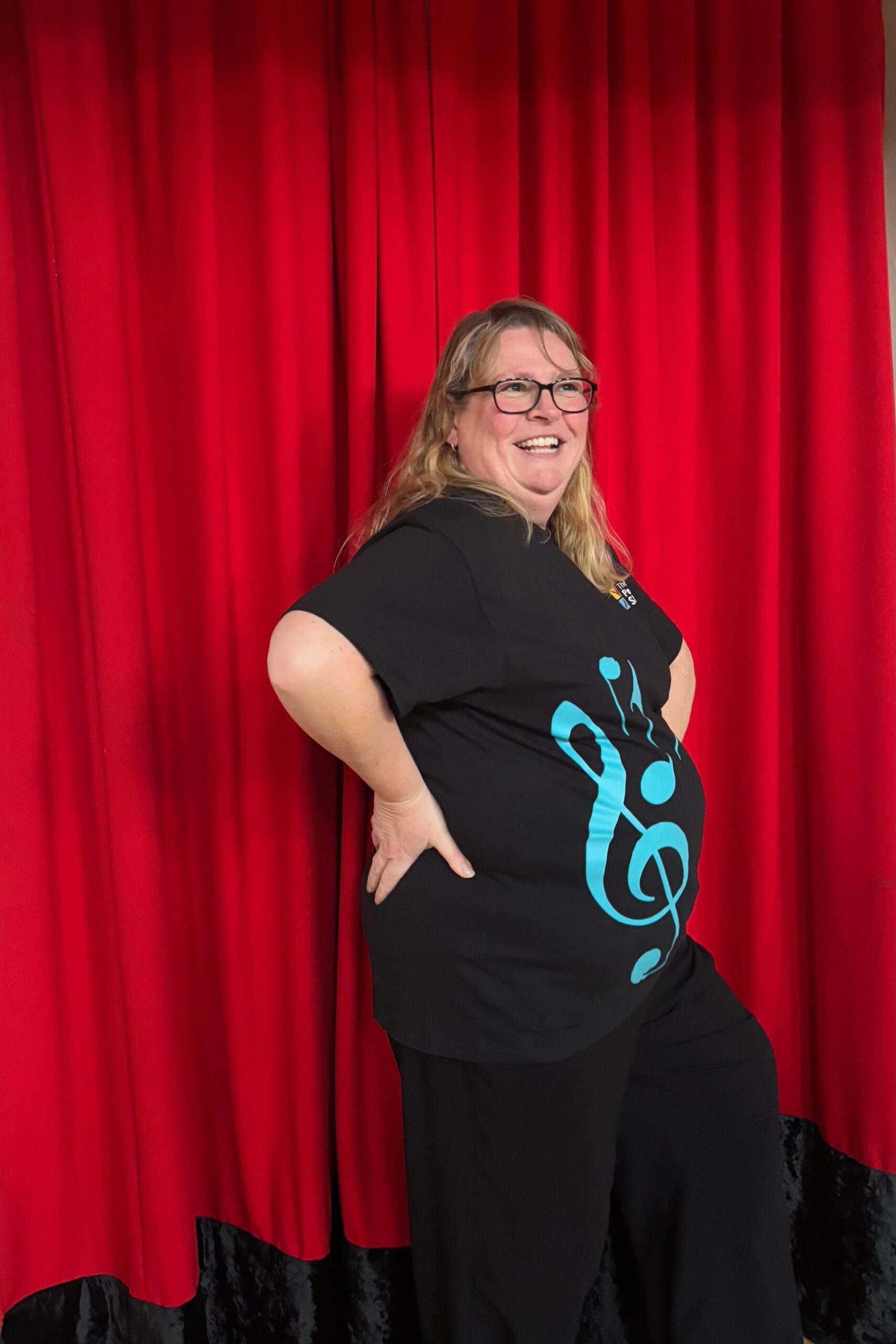 Black Isle Show Choir Performance T-Shirt - Image 3