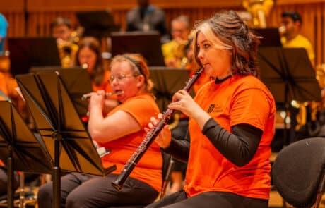 Hannah plays oboe with The Peoples Orchestra